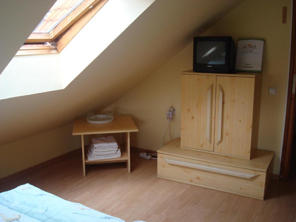 Ferienwohnung Vincze Vendeghaz Erlau Zimmer foto